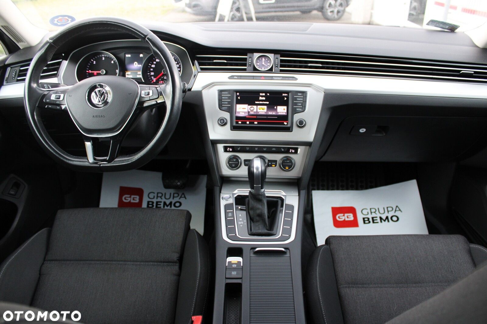 Volkswagen Passat 2.0 TDI BMT Comfortline DSG - 17