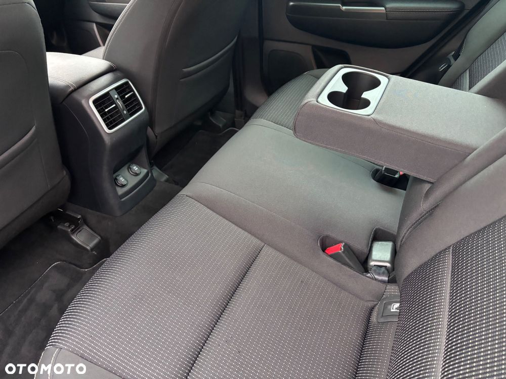 Kia Sportage 1.7 CRDI L 2WD DCT - 29