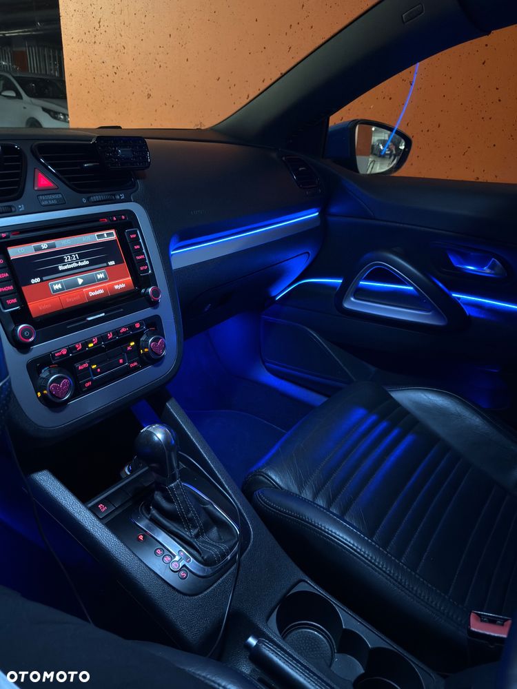 Volkswagen Scirocco 2.0 TDI DSG - 14