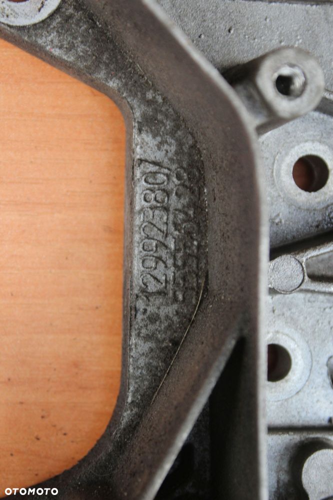 POMPA OLEJU OPEL ASTRA II III ZAFIRA B MERIVA Z16XER 1.6 Z18XER 1.8  12992380 - 3