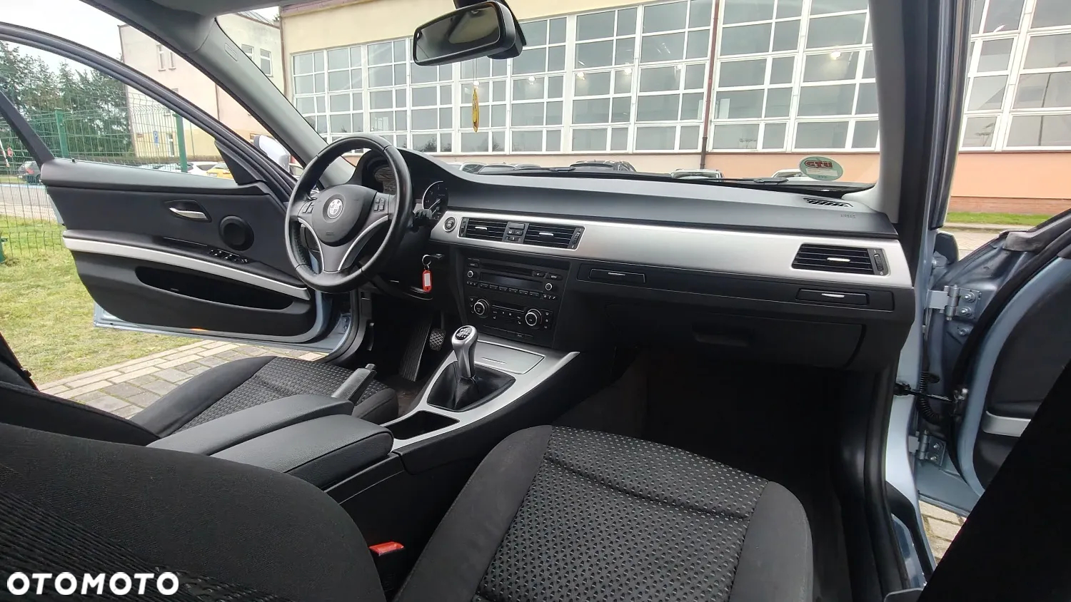 BMW Seria 3 318i Touring Edition Lifestyle - 20