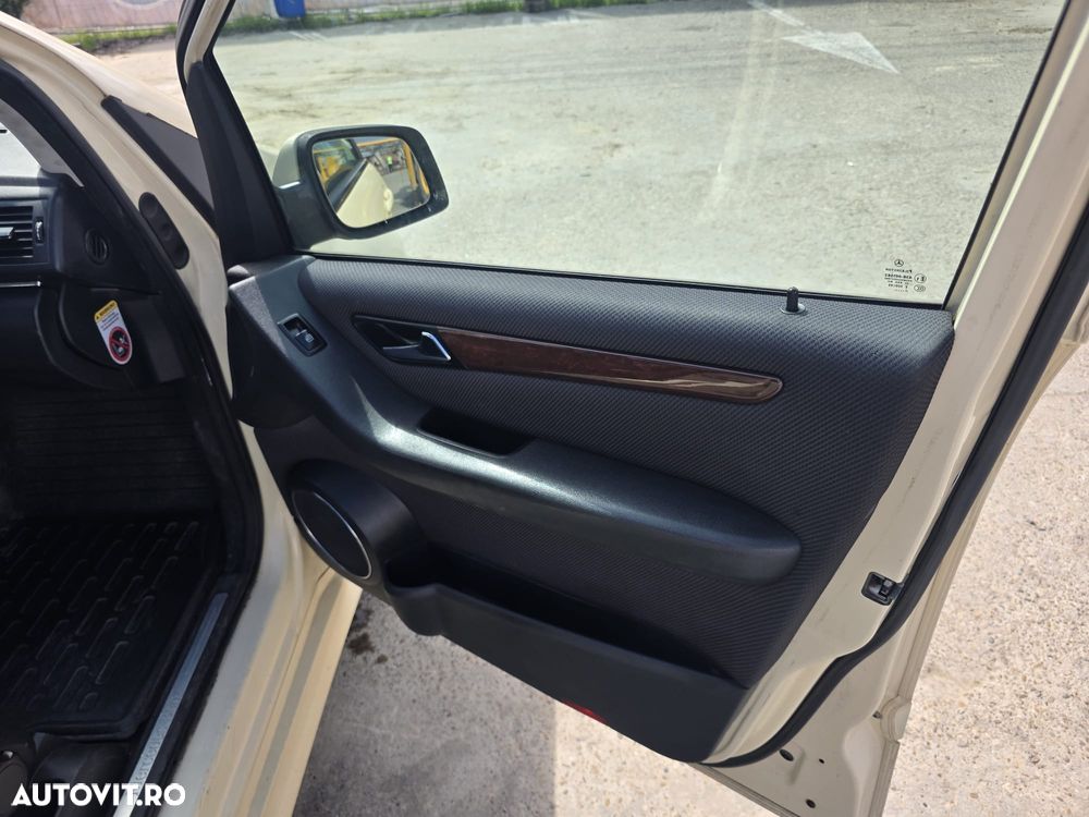 Mercedes-Benz B 180 - 29