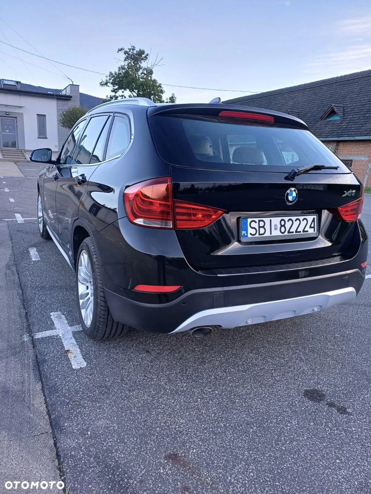 BMW X1 xDrive18d Sport Line - 11