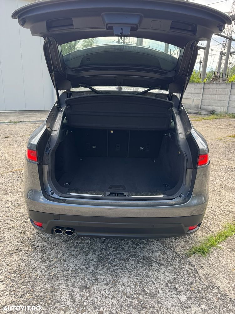 Jaguar F-Pace 20d AWD Aut. Prestige - 5