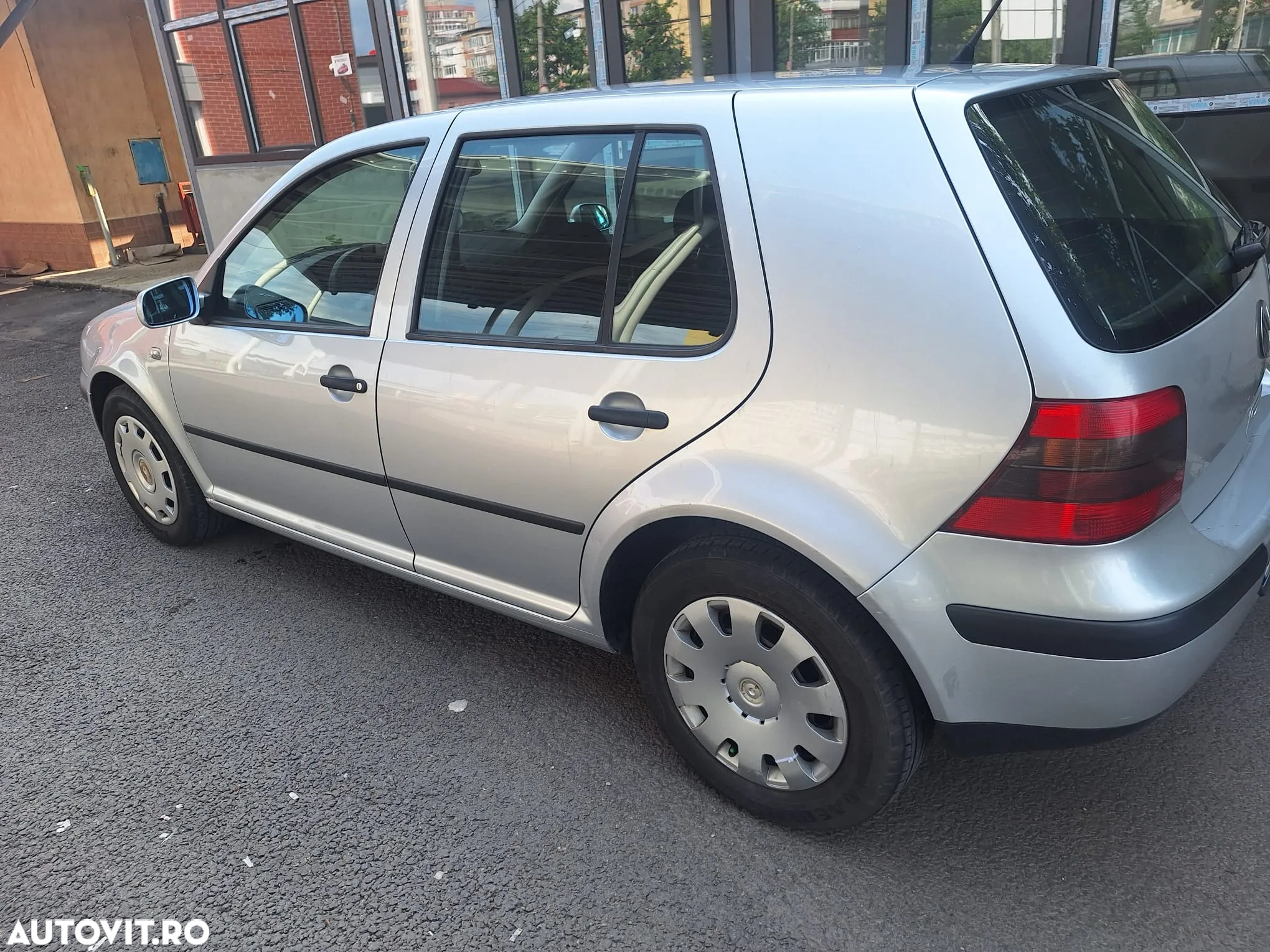 Volkswagen Golf 1.4 - 5