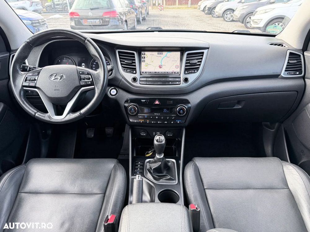 Hyundai Tucson blue 2.0 CRDi 4WD Premium - 5