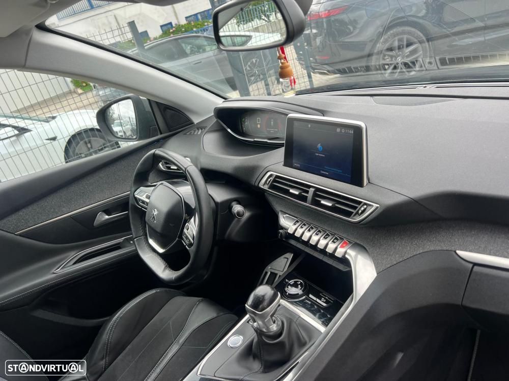 Peugeot 3008 - 5