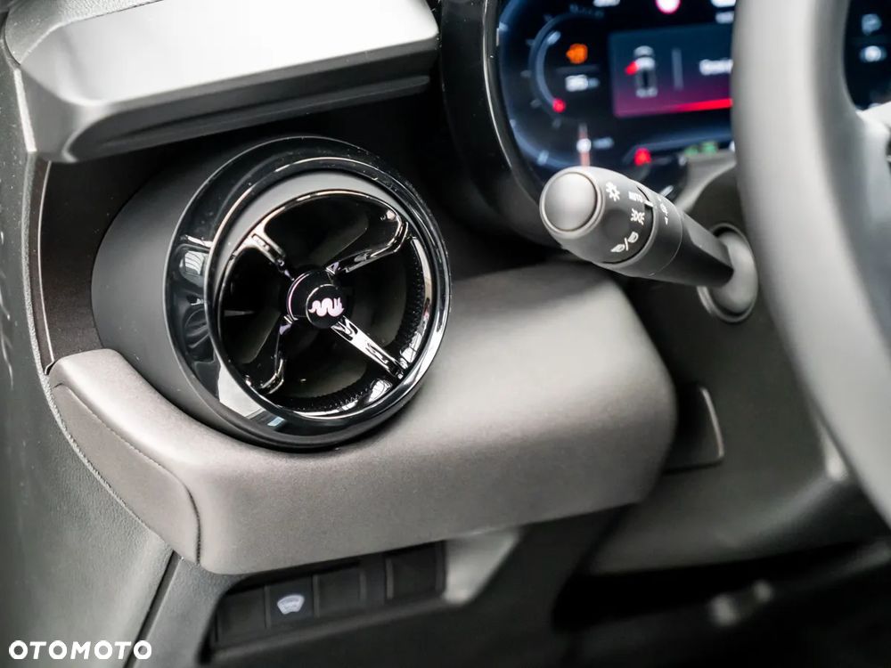 Alfa Romeo Junior 1.2 mHEV Ti eDCT - 22