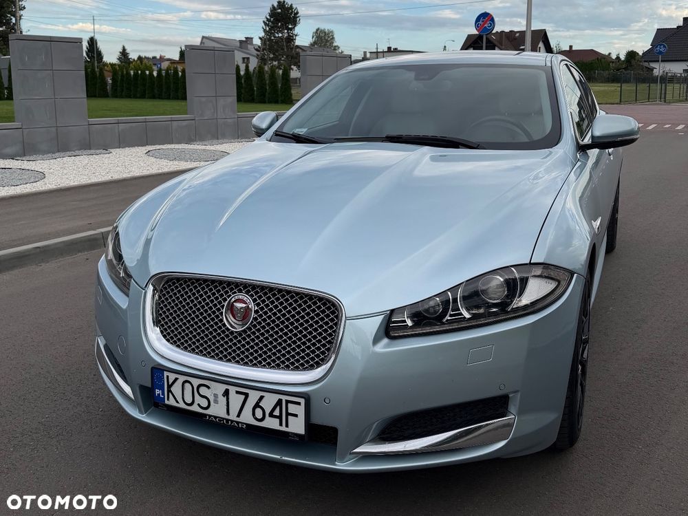 Jaguar XF 2.0 T Premium Luxury