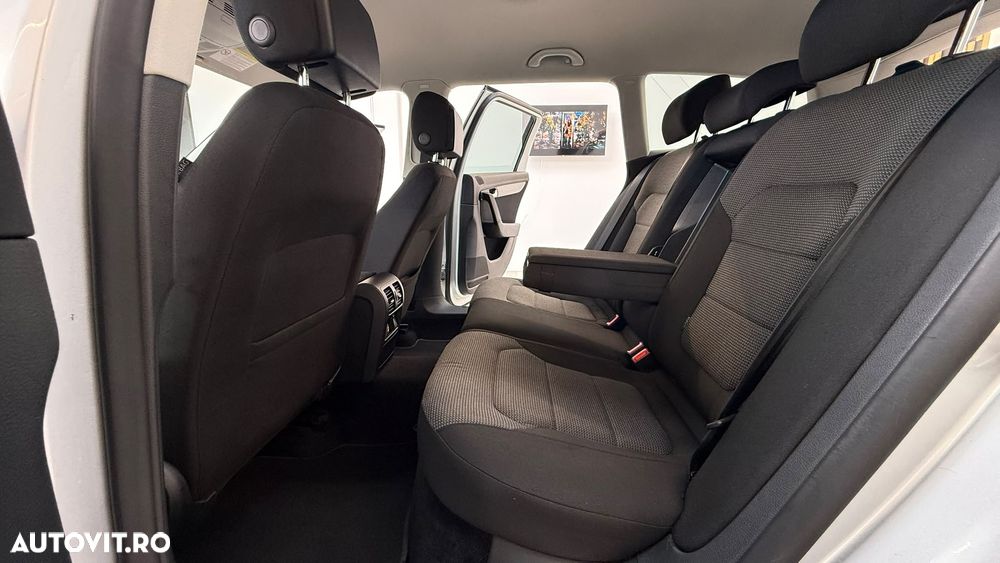 Volkswagen Passat 1.6 TDI BlueMotion - 13