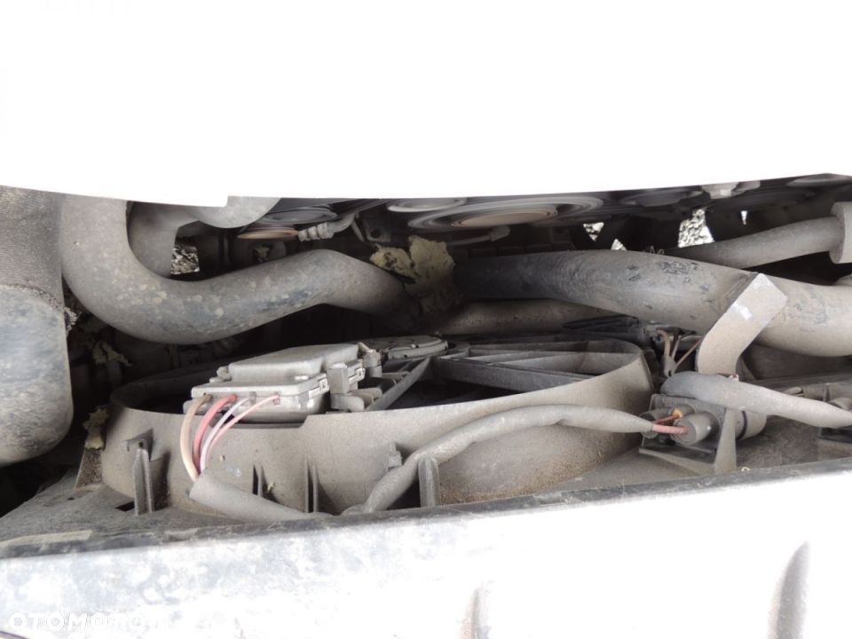 Wentylator chłodnicy klimatyzacji AUDI Q7 4L 3.0 TDI '07 - 1