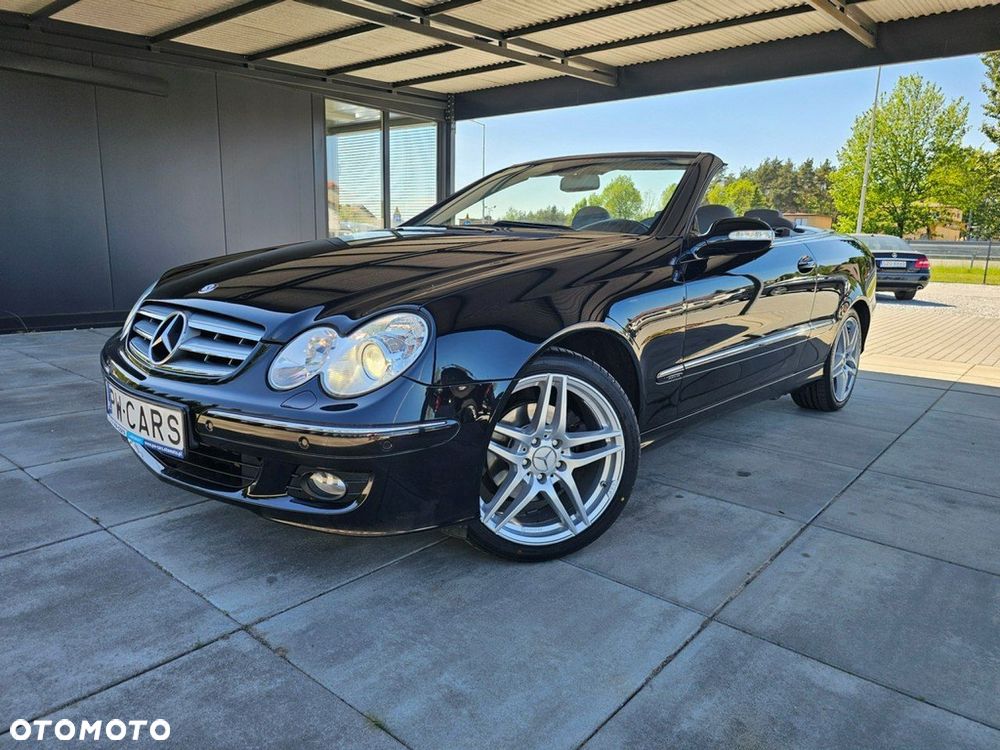 Mercedes-Benz CLK - 9