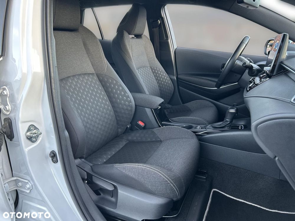 Toyota Corolla 1.8 Hybrid Comfort - 10