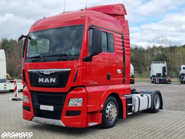 MAN TGX 18.440 low deck