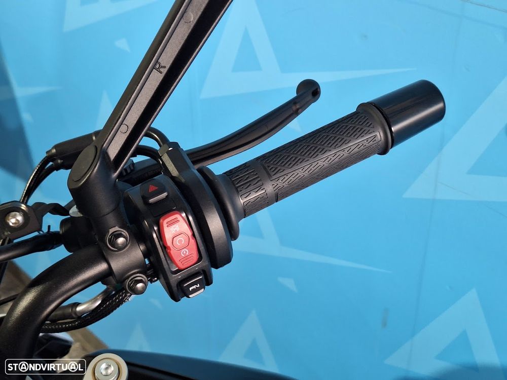 CF Moto 675NK - 8