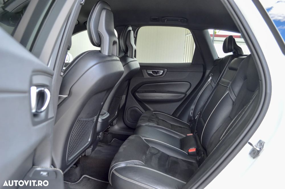 Volvo XC 60 D4 AWD R-Design - 19