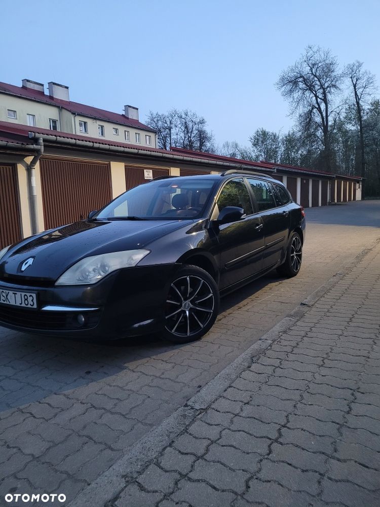 Renault Laguna - 1