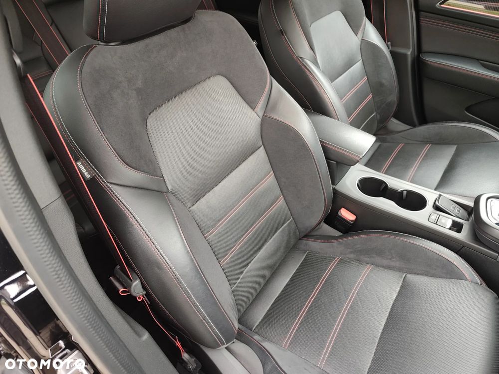 Renault Arkana E-TECH 145 R.S.LINE - 31