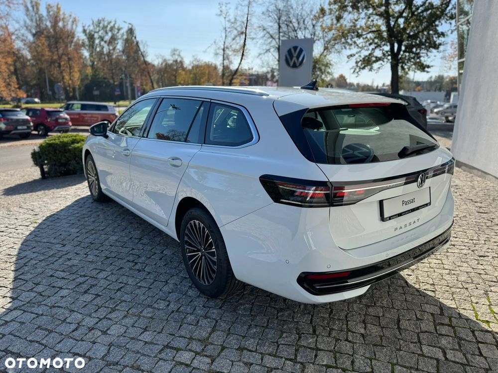 Volkswagen Passat 2.0 TDI SCR Elegance DSG - 7
