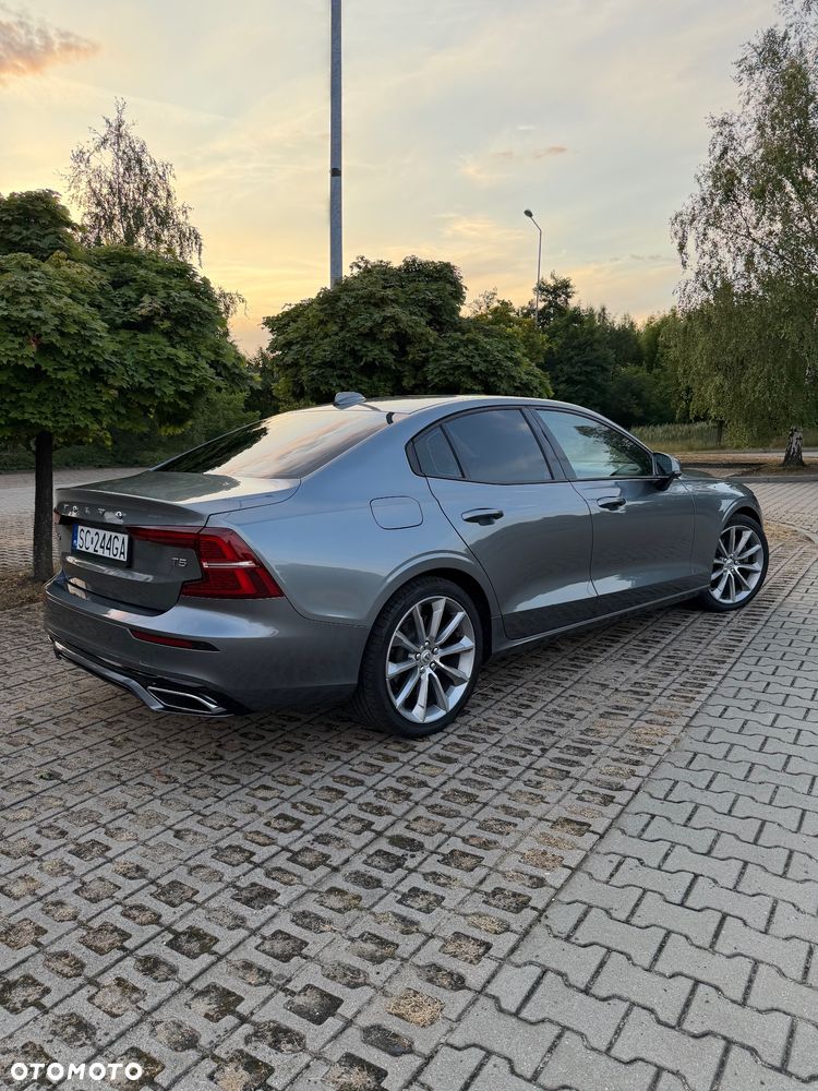 Volvo S60 T5 Momentum Pro - 5