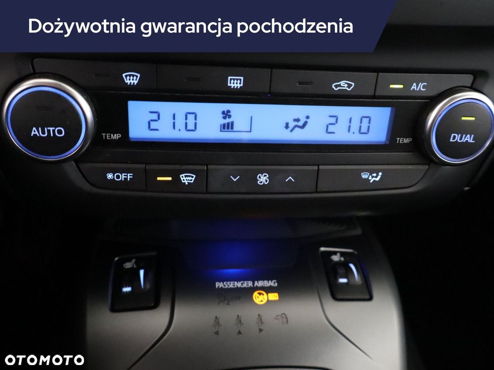 Toyota Avensis - 21