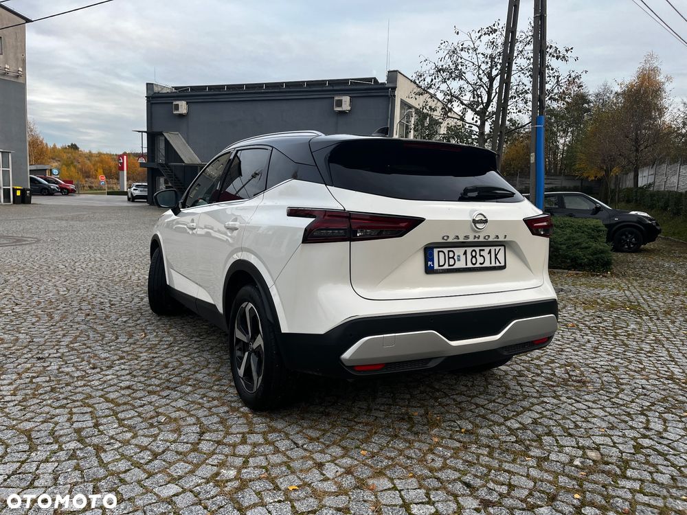 Nissan Qashqai 1.3 DIG-T TEKNA - 8