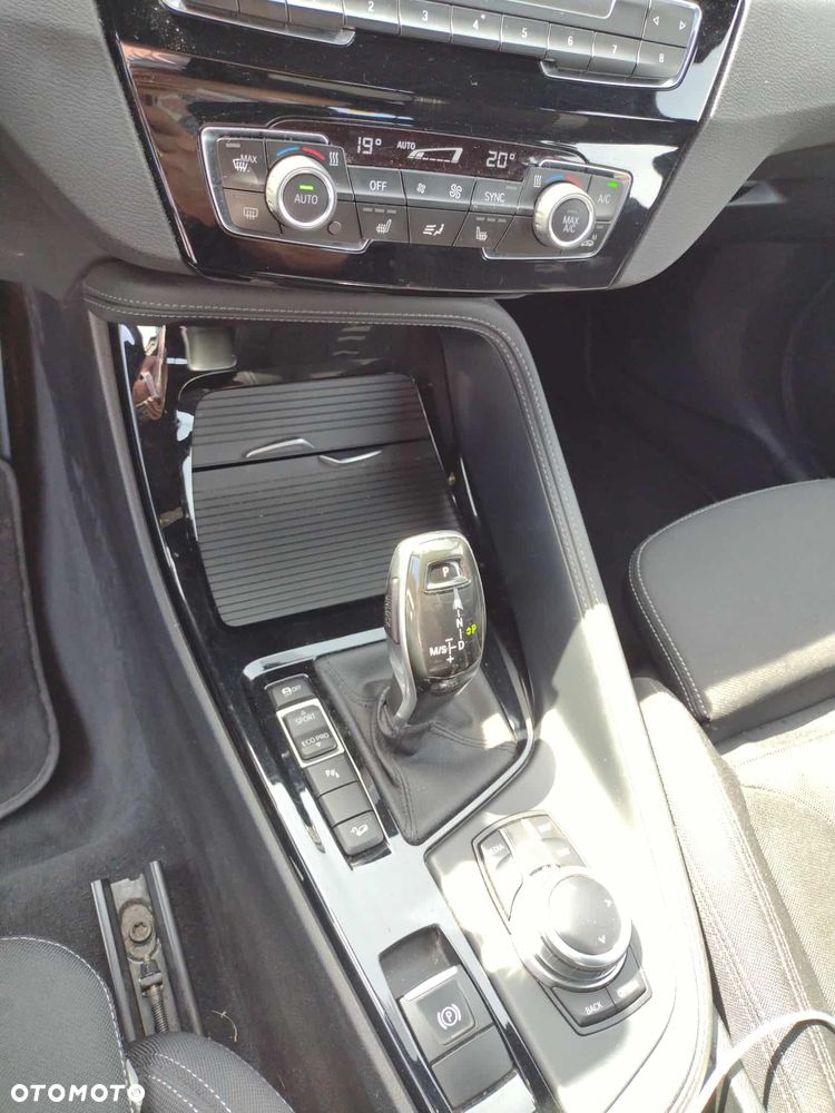 BMW X1 xDrive20d Sport Line - 9