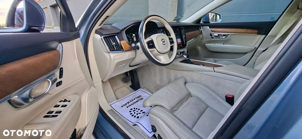 Volvo V90 D4 Inscription - 30