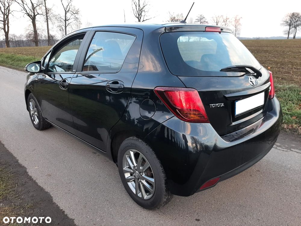 Toyota Yaris 1.33 VVT-i Edition - 17