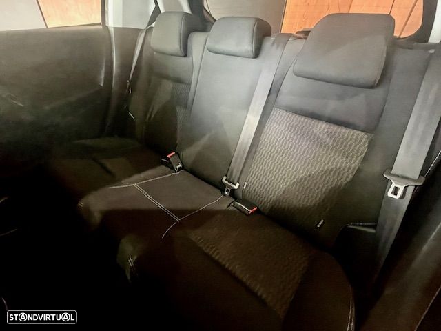 Peugeot 208 1.6 BlueHDi Style - 37