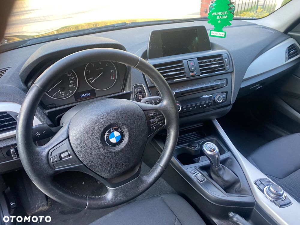 BMW Seria 1 116d - 7