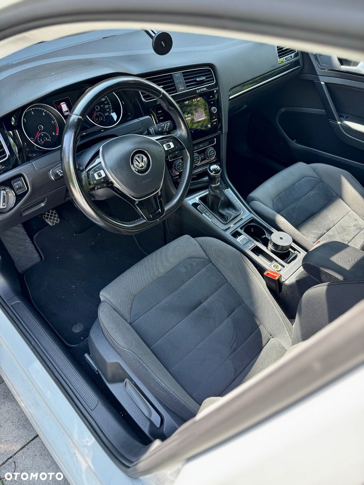 Volkswagen Golf 2.0 TDI BMT Comfortline - 9