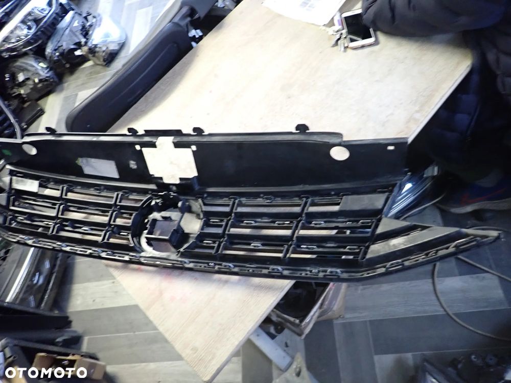 VOLKSWAGEN PASSAT B8 LIFT ATRAPA GRILL 3G0853651BL 3G0853651BM - 8