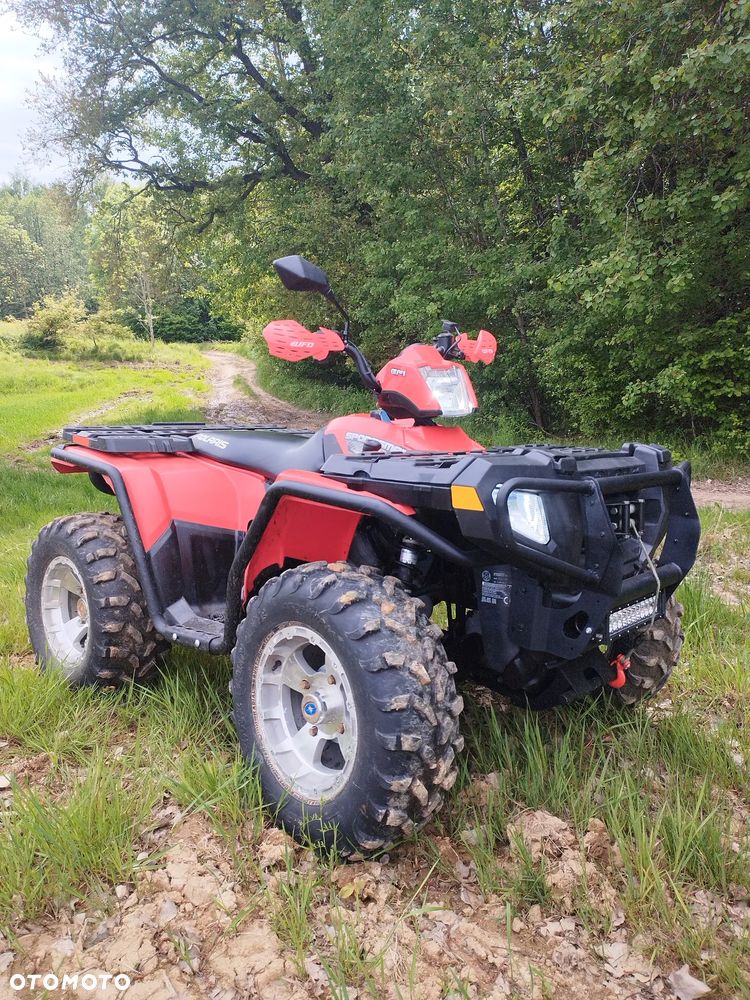 Polaris Sportsman - 12