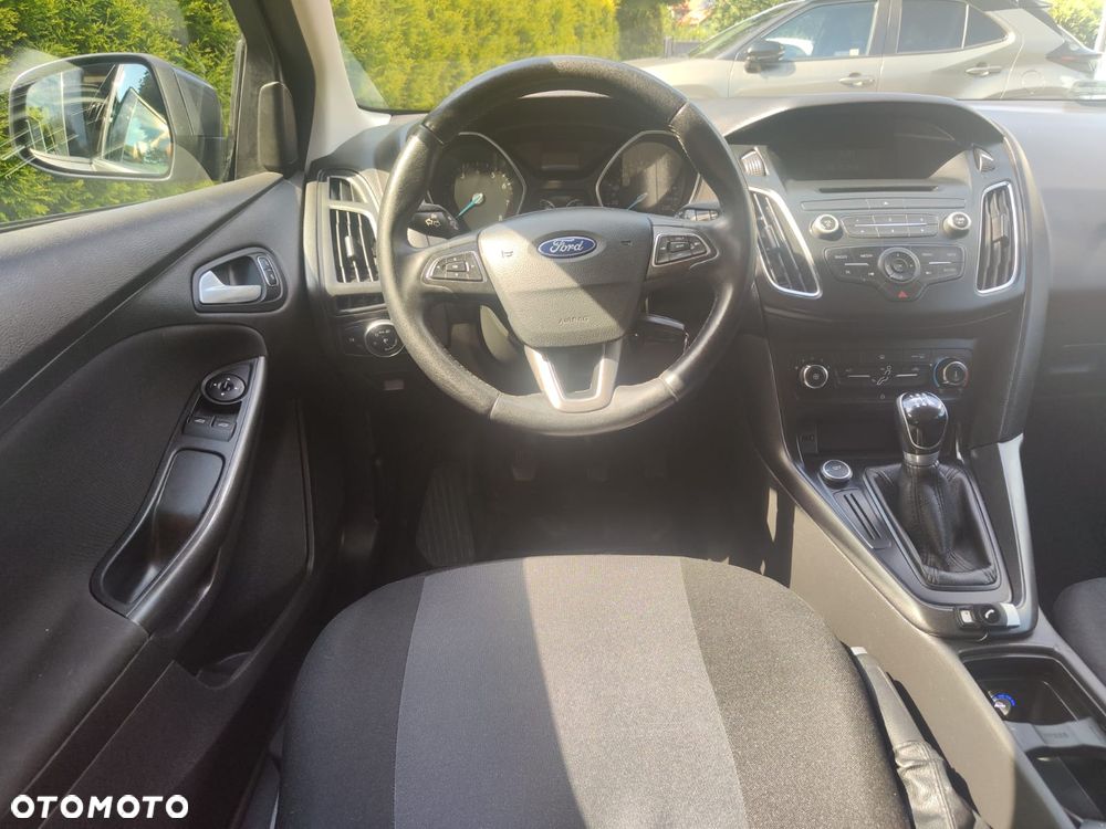 Ford Focus 1.6 Titanium - 20