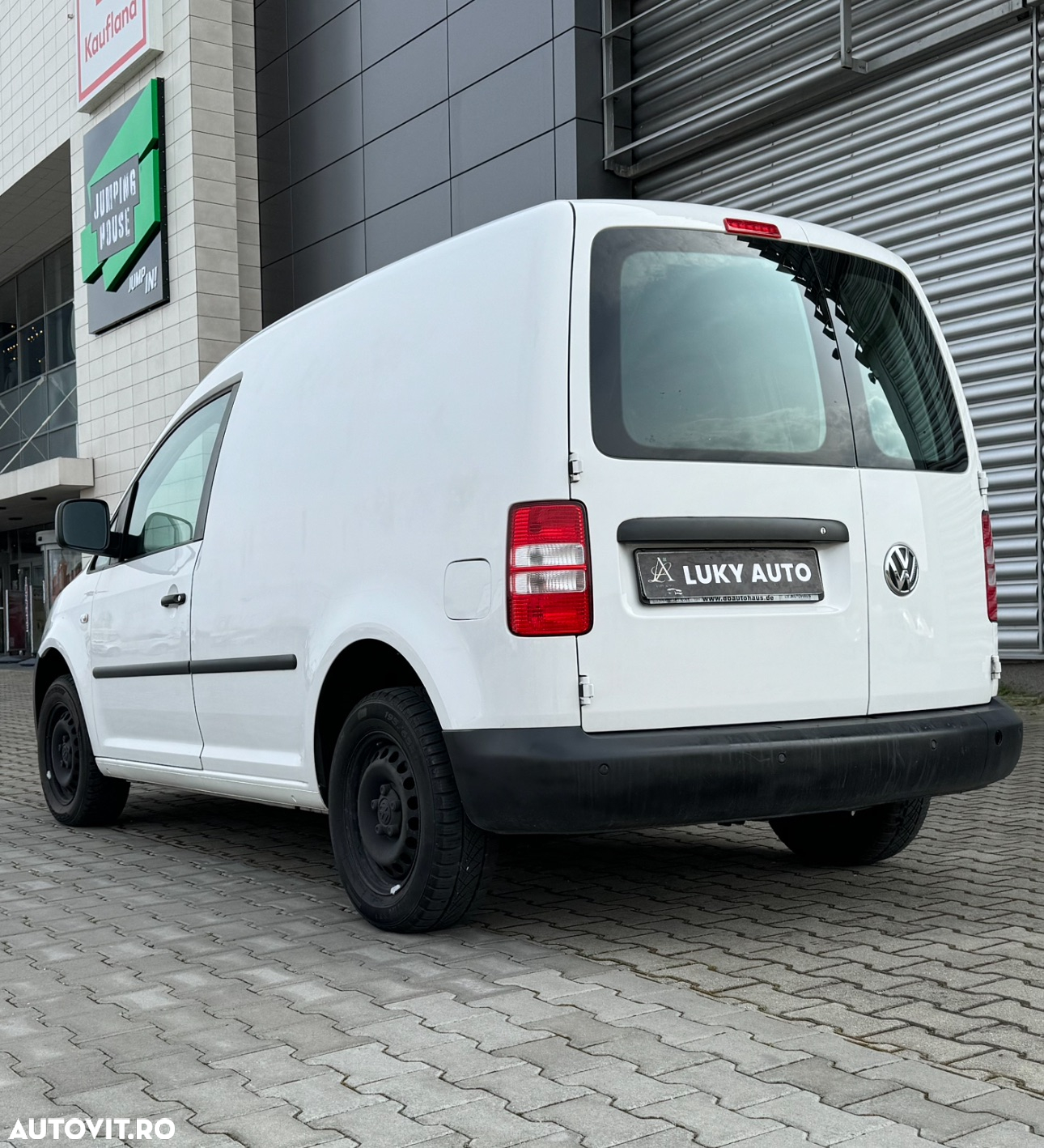 Volkswagen Caddy - 7