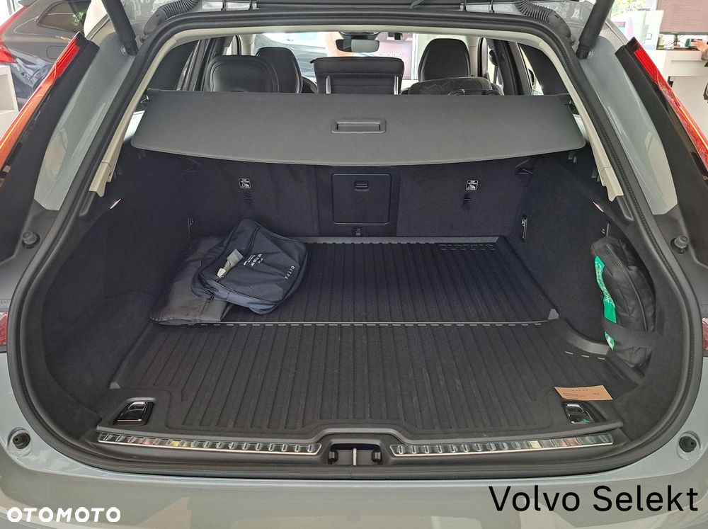 Volvo V90 - 17