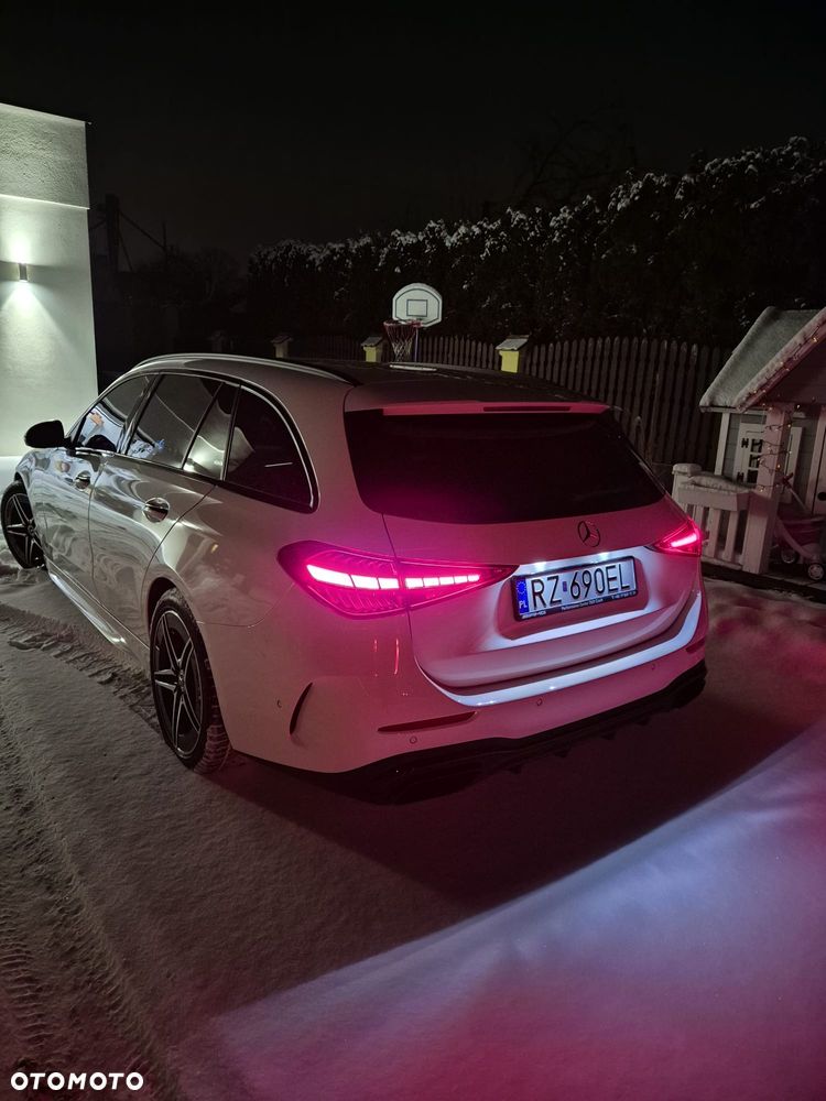 Mercedes-Benz Klasa C 220 d mHEV AMG - 5