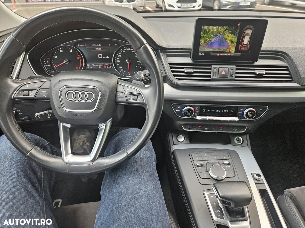 Audi Q5 2.0 40 TDI quattro S tronic Design - 10