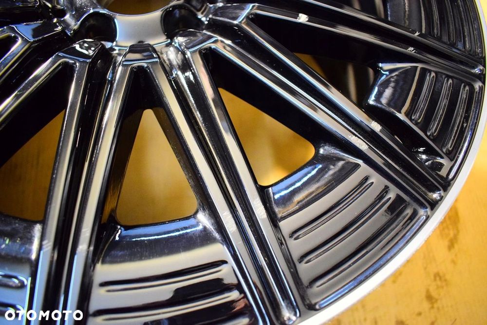 MERCEDES 20 ,,AMG CLE W236 Nowy Model Czujnik Oryginał - 6