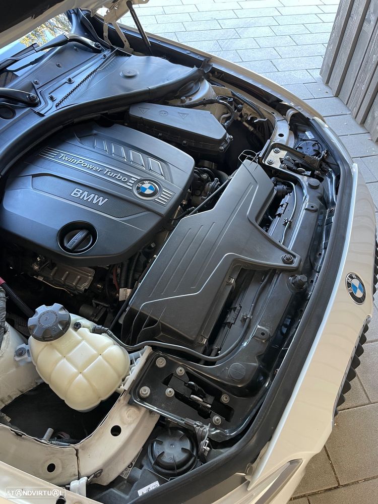 BMW 116 d Pack M - 33