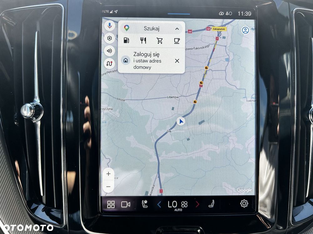 Volvo XC 60 - 21