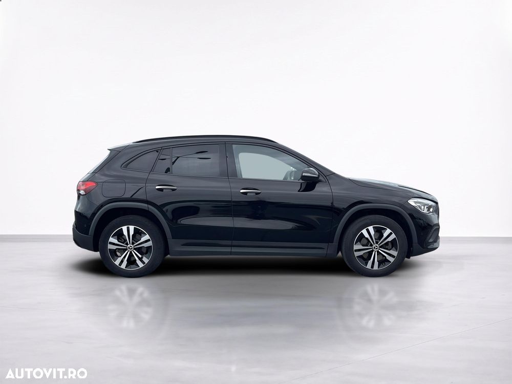 Mercedes-Benz GLA 250 e 8G-DCT Progressive - 7