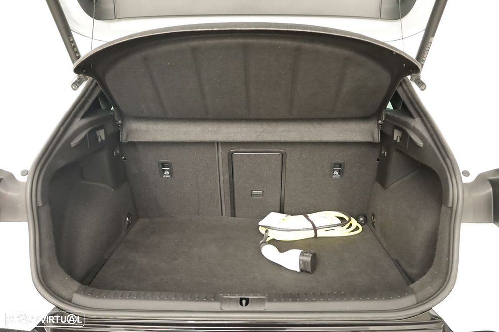 Cupra Formentor 1.5 e-Hybrid DSG - 23