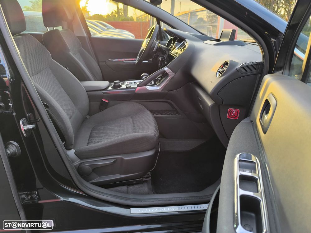 Peugeot 3008 2.0 HDi Hybrid4 - 27