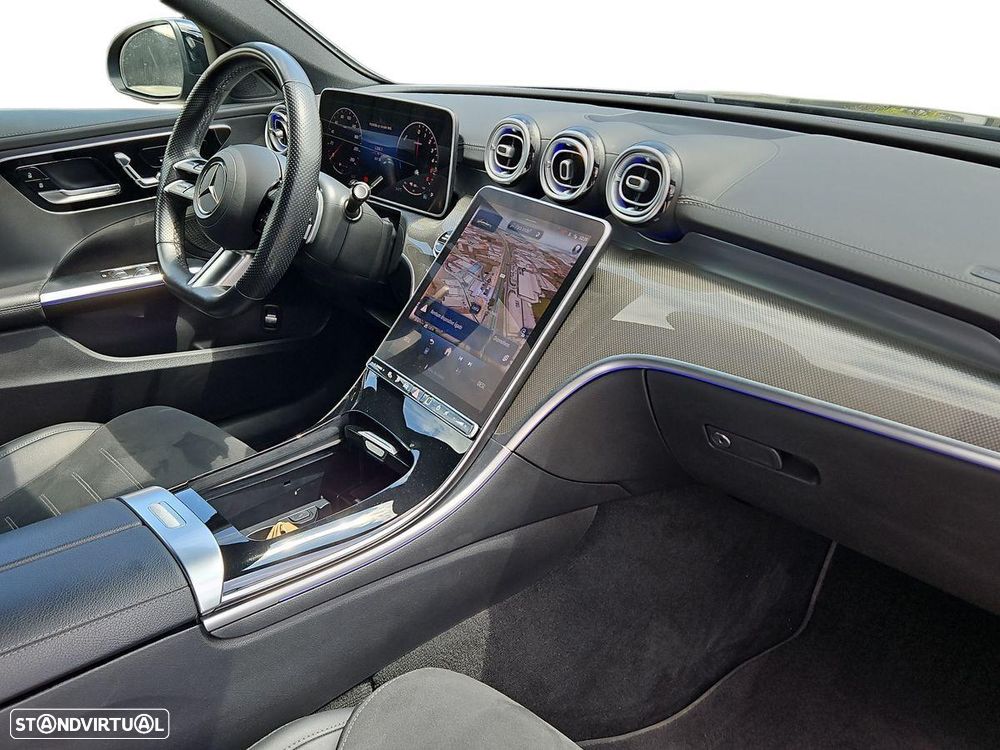 Mercedes-Benz C 300 de AMG Line - 16