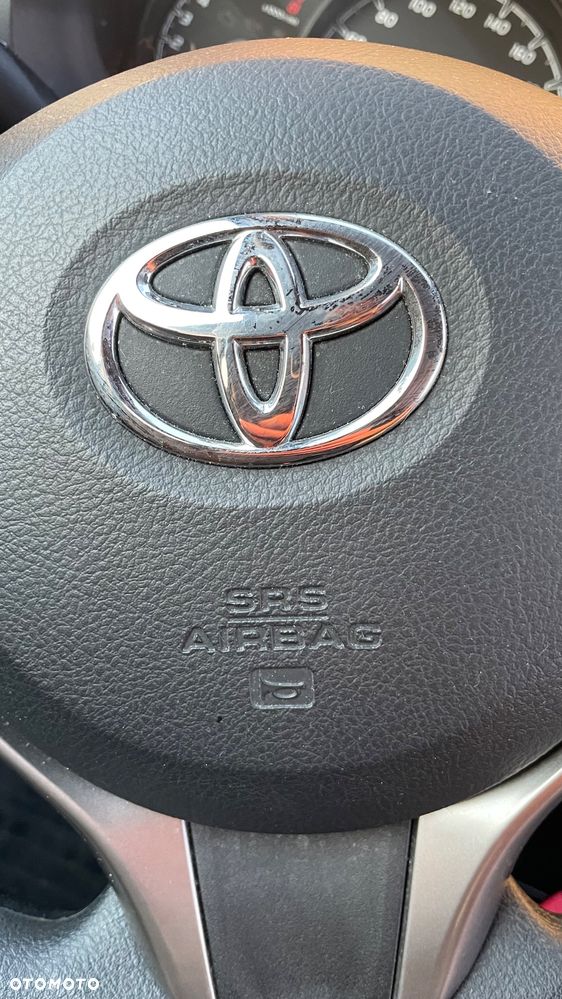Toyota Yaris 1.0 Active EU6 - 26