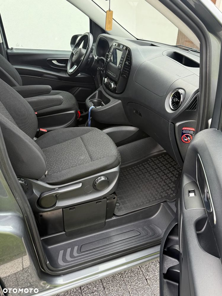 Mercedes-Benz Vito - 32