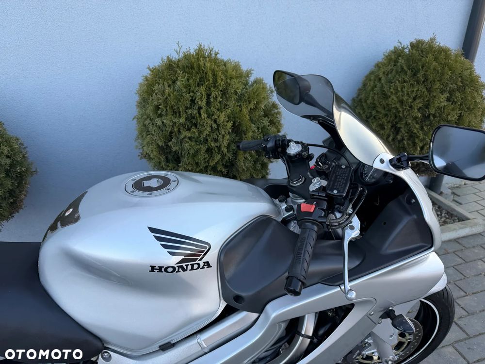 Honda CBR - 18