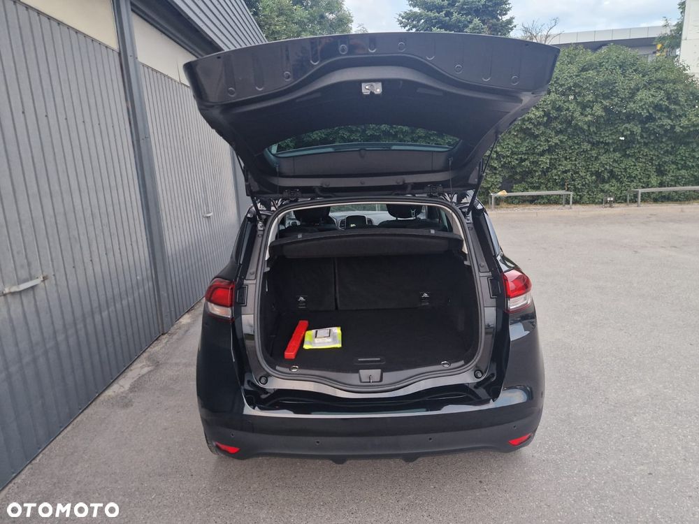 Renault Scenic - 9